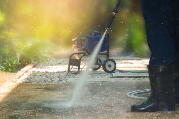 Best Gutter Cleaning  in Capitan, NM